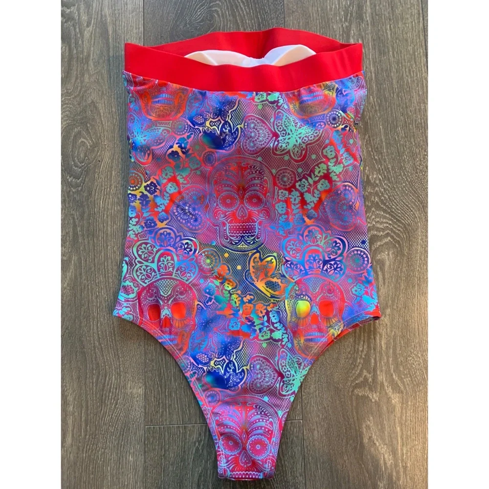 Brand new swimsuit size S/4US - Picture 3 of 4